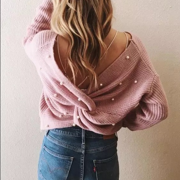 💕Super Cute Pink Pearl Twist Cross Sweater - Picture 2 of 8